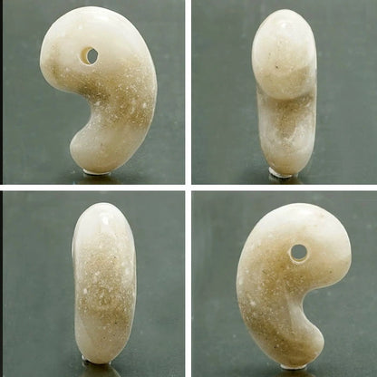 Japan Stones :  Fairy Skin Kaolinite 30mm magatama commashape  natural stones Health wealth stones